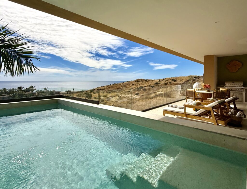 Los Cabos Pedregal Csl Casa LA PIÑATA A luxury villa located in the exclusive Pedregal Cabo San Lucas. Perfect as a private residence or a high-end vacation rental, this villa offers an exceptional combination of comfort, style, privacy, and location.The villa features 8 bedrooms including a service room (as an independent apartment suite), 8.5 bathrooms, and 13 beds.Fully furnished and equipped with top-quality finishes, providing a turnkey experience.Every detail has been thoughtfully crafted to create an exceptional space for family gatherings and entertaining. The expansive terrace includes a great swimming pool, 2 jacuzzi, bar, 2 BBQ station, 2 fire pits, and multiple lounge areas, to enjoy the very best of Cabo living The interiors feature cozy and elegant living spaces, including a inside bar, games room, media room and impeccable design in every corner Fully furnished and equipped, representing an outstanding opportunity. With its exceptional design, amenities, and location, this villa embodies the best of the Baja lifestyle for sale