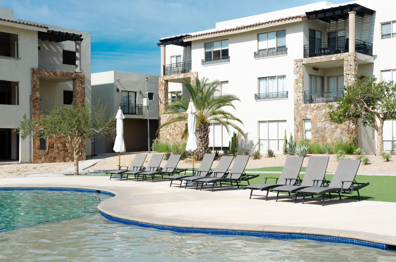 Condo, Cabo Corridor, Cabo Corridor, BS