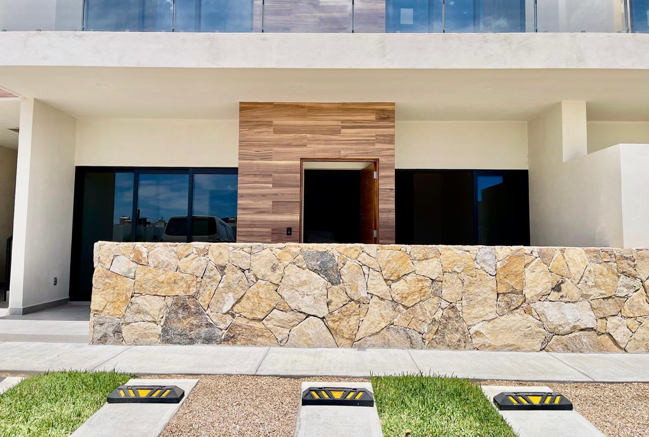 Los Cabos Vista Vela Sunset This 3-bedroom condo offers a functional layout and spacious interiors, located in one of the most exclusive and high-demand areas of Cabo San Lucas.The unit features an open-concept living and dining area, a kitchen with a central island, and direct access to a private terrace, ideal for indoor-outdoor living. The primary bedroom includes a full bathroom and walk-in closet, while the secondary bedrooms provide comfort and privacy for family or guests.Amenities:6 swimming poolsFully equipped fitness centerClubhousePadel courtSoccer fieldPutting greenLandscaped gardens and green areasChildren's playground24/7 gated security for sale