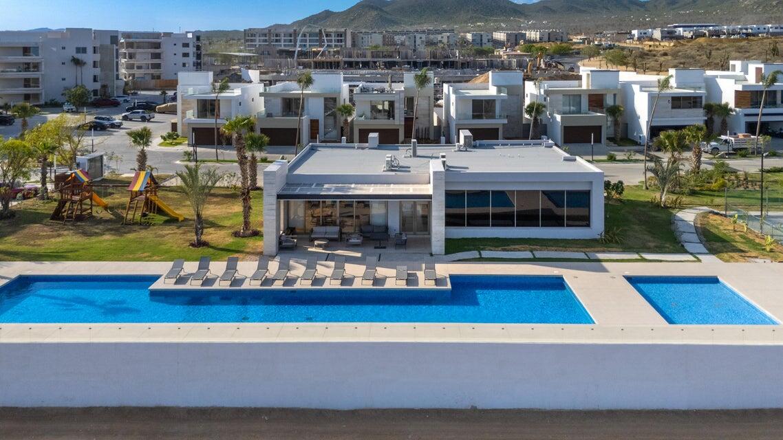 Los Cabos Indigo Dunes FULLY FUNDED TO DELIVERY. Indigo Dunes is a modern mixed use development in El Tezal, one of Cabo's fastest growing areas. Designed for both living and investment, it blends residential units with on-site commercial spaces, creating a convenient walkable environment. This Studio residence features contemporary design, efficient layouts, and access to a rooftop pool, gym, coworking space, and social areas. Its location offers quick access to downtown, beaches, and the main highway. With strong rental potential and a focus on everyday functionality, Indigo Dunes is an excellent opportunity for both lifestyle buyers and investors. for sale