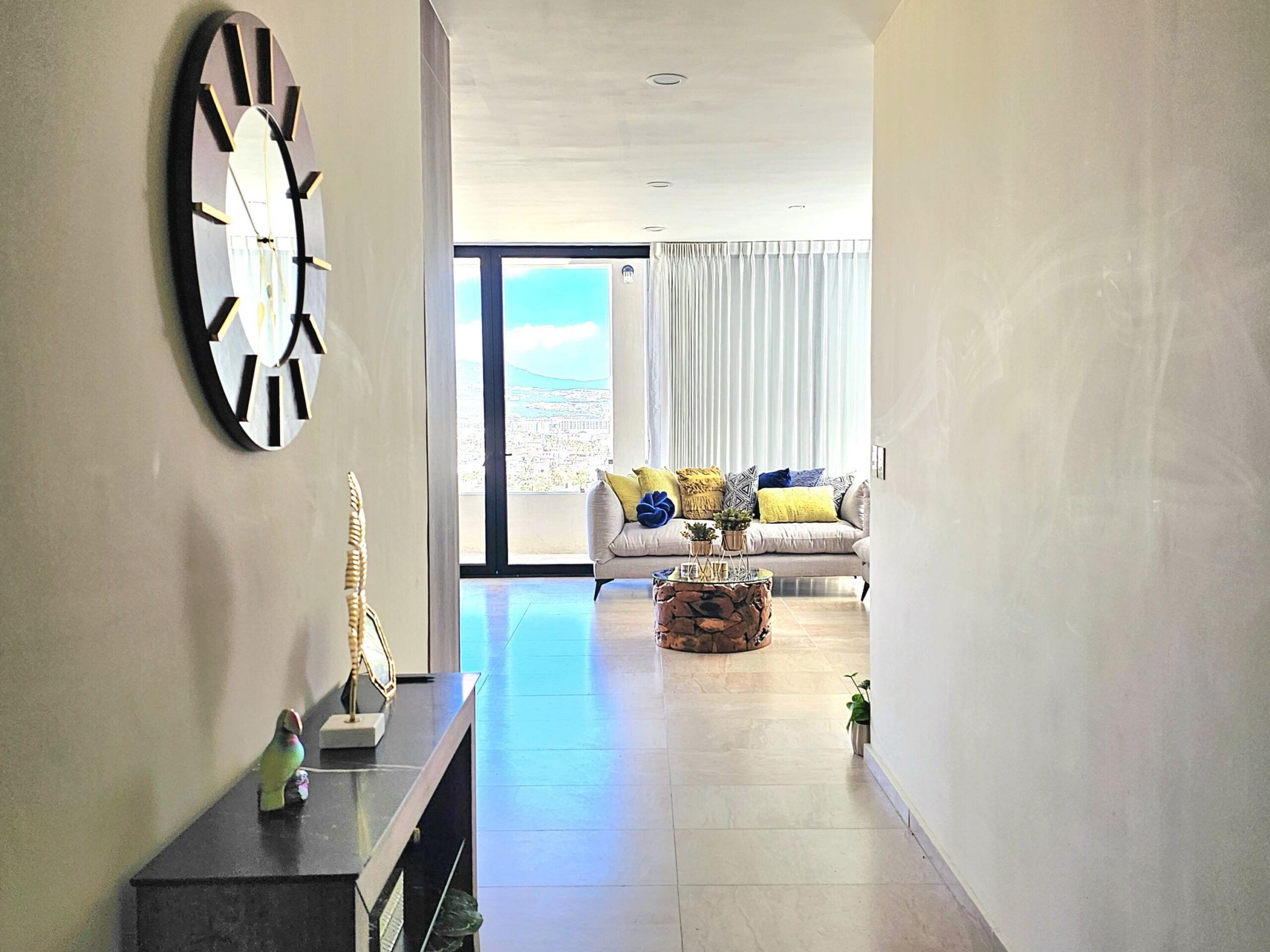 Los Cabos Punto Pedregal Experience the perfect blend of luxury living and exceptional investment potential at Punto Pedregal. This exclusive 3-bedroom penthouse is fully furnished, completely equipped, and move-in ready. Located within a private gated community of only eight residences, it features a spacious primary suite with a walk-in closet, two elegant bathrooms, an open-concept living area, private terrace, a laundry room, jacuzzi, and rooftop access with a pool overlooking the Cabo Marina. A proven Airbnb income producer, the property includes documented rental history from previous months, making it an outstanding turnkey investment ready to generate returns from day one. Just minutes from the marina, fine dining, and premier shopping. – Punto Pedregal, Cabo San Lucas, Cabo San Lucas, BS